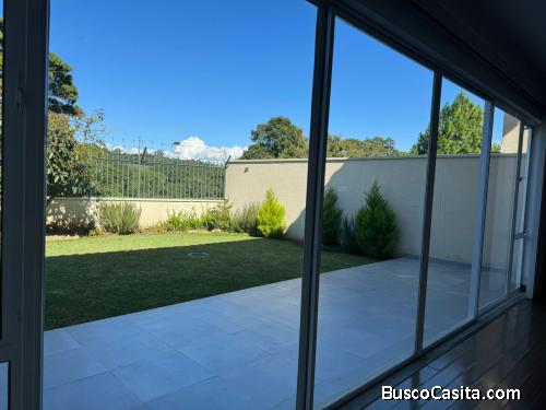 CASA EN  VENTA EN PORTAL DEL BOSQUE 2, CARRETERA AL SALVADOR FRAIJANES