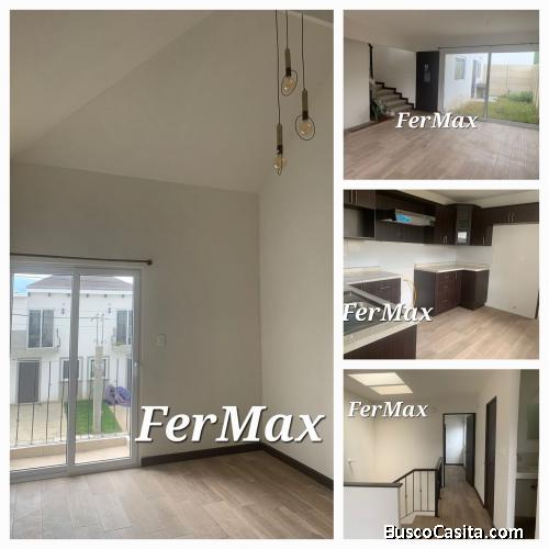 Se ALQUILA casa amplia en San José Pinula. Almería 