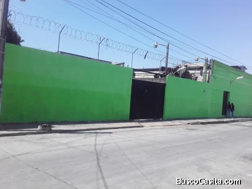 BODEGA DE 675MTS EN RENTA   ZONA 5