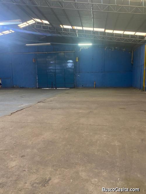 RENTO BODEGA AL FINAL DE AGUILAR BATRES ZONA 11