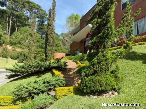 En Venta o Renta Casa en Bosques de Las Luces