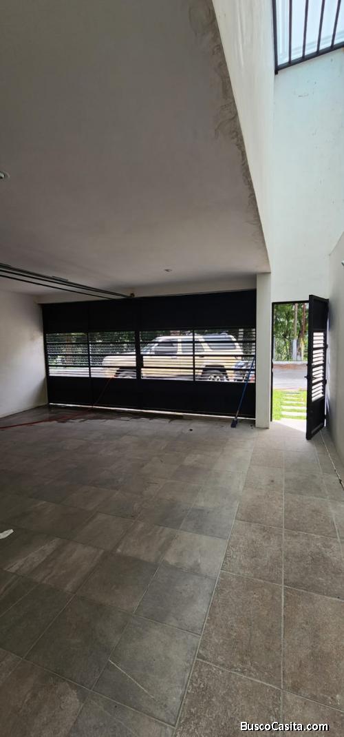 Casa nueva para estrenar en Roosevelt