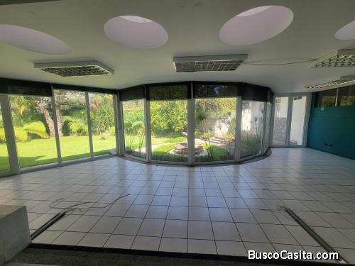 RENTA DE CASA DE USO COMERCIAL EN ZONA 10