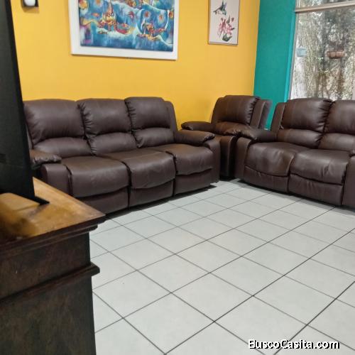 Vendo casa de 3 niveles en excelente ubicación, zona 5