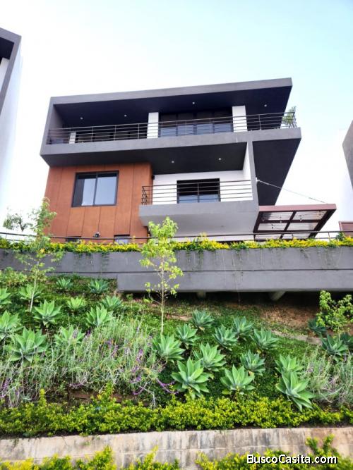 Casa en Venta en Santuaria Muxbal - Jacarandas