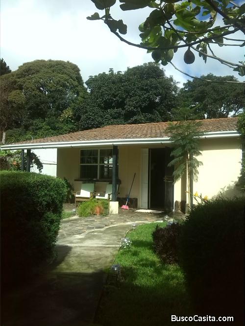 vendo casa en San Lucas Sacatepequez 