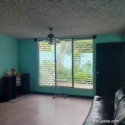 Casa en venta de un nivel en zona 11, cerca del Anillo Periférico