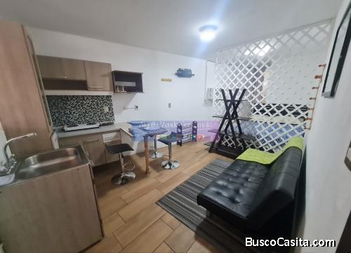 Apartamento Amoblado en Alquiler Zona 9, 1 Habitación, 27 m2, Q2,550