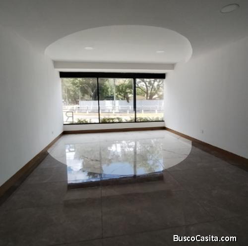 Local Comercial en alquiler en zona 10