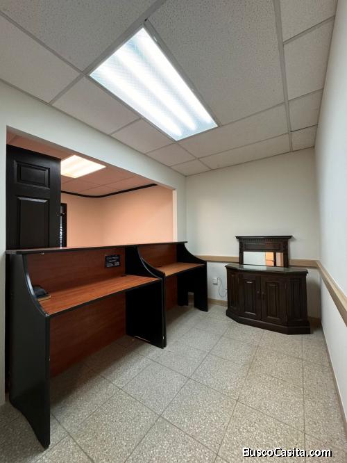 OficinaClinica en Renta Zona 15