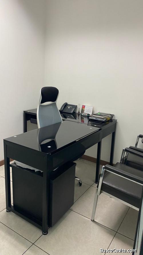 Oficina en Alquiler en zona 10 zona Pradera