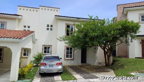 Casa en Venta Condominio Villa Venetto CAES Km25.5