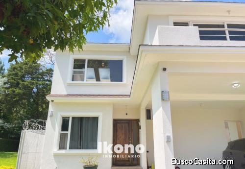 Casa en venta en Fontana, km 24, Carretera a El Salvador