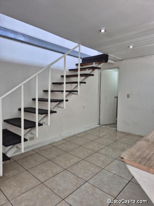 Local comercial sobre la Dorotheo Guamuch zona 7