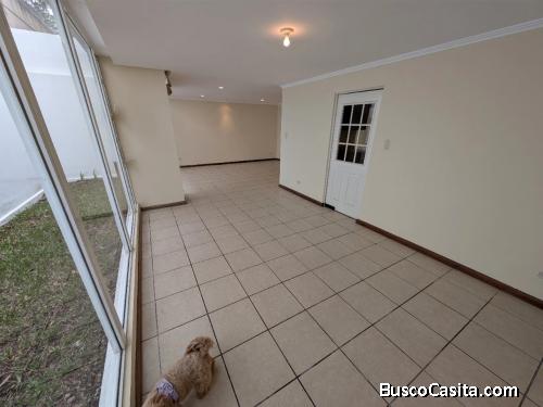 CASA EN VENTA EN RESIDENCIAL LA MONTAÑA ZONA 16