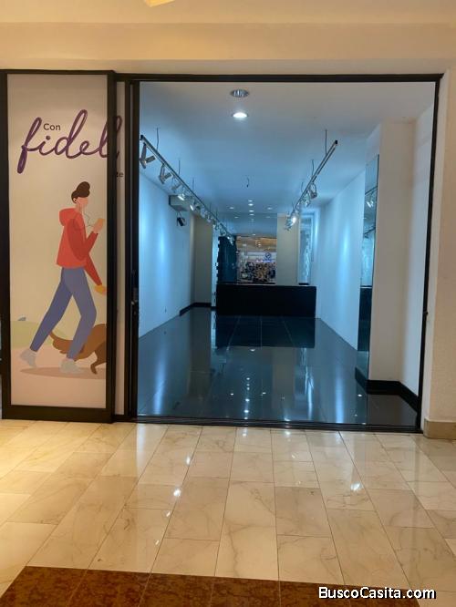 Local en VentaRenta en Centro Comercial en Blvd. Los Próceres Zona 10, Ciudad de Guatemala