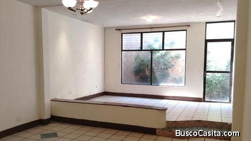 Casa en venta en zona 5 Colonia Chácara