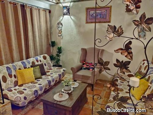 Casa en alquiler en zona 4 de Mixco