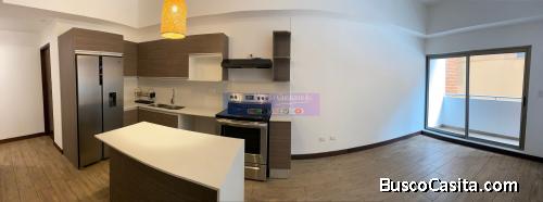 Apartamento en Alquiler Zona 10, 1 Habitación, 55 m2, US$800