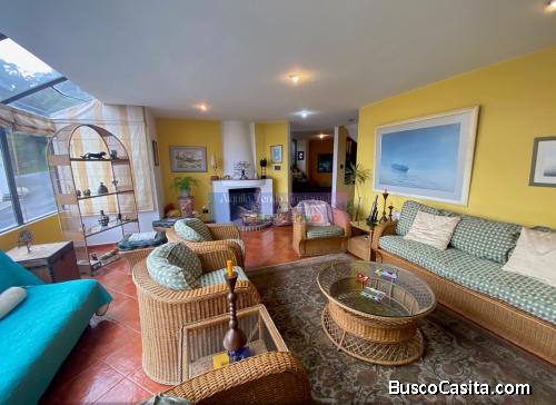 Casa en Venta Zona 15, 5 Habitaciones, 430 m2, US$560,000