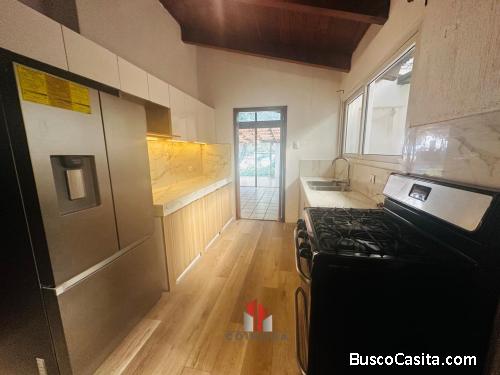 Casa en renta zona 10