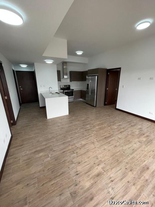 Apartamento en Renta en Zona 10 Cercano a Diagonal 6