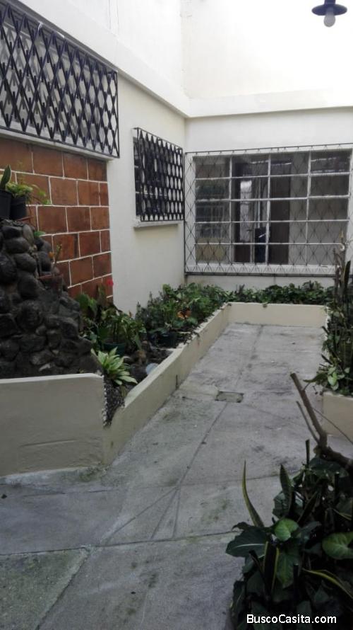 Casa en Renta zona 15  Colonia Tecún Umán (Para vivienda u oficina)