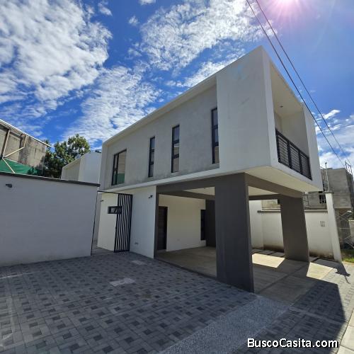 Casa en Venta en Llano Alto km 19 Carretera al Salvador