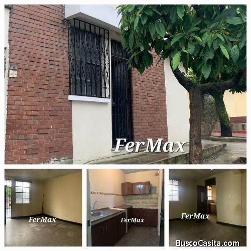 Alquilo apartamento en zona 19, La Florida.  1r NIVEL 