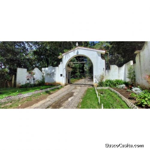 Vive en armonía con la naturaleza, un terreno que ofrece paz y privacidad.