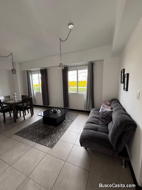 VENDO APARTAMENTO ZONA 16 