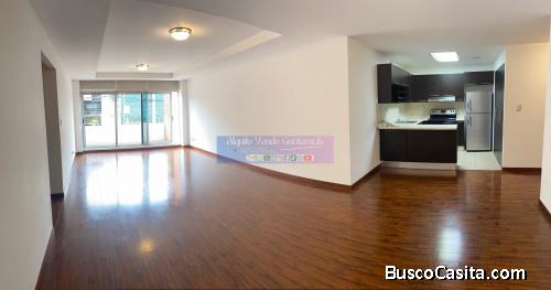 Apartamento en Alquiler Zona 10, 2 Habitaciones, 120 m2, US$990
