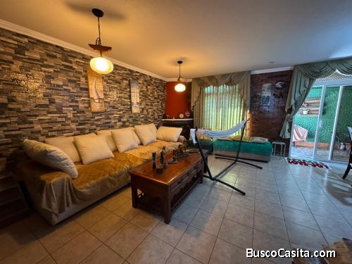 Venta de casa en San Lucas Sacatepequez