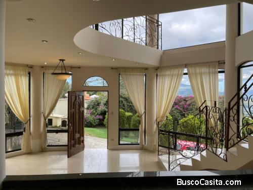 Casa en renta con vista al Lago de Amatitlán