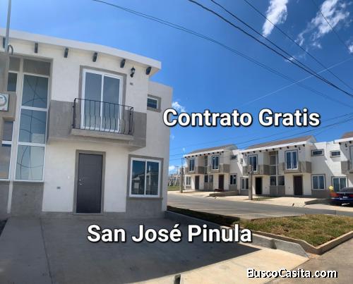 Alquilo casa NUEVA,  de esquina, junto a parqueo de visitas. CONTRATO GRATIS 