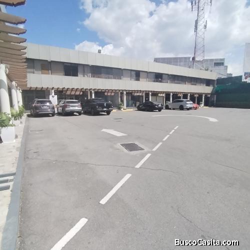 LOCAL COMERCIAL DE RENTA EN DIAGONAL 6 ZONA 10