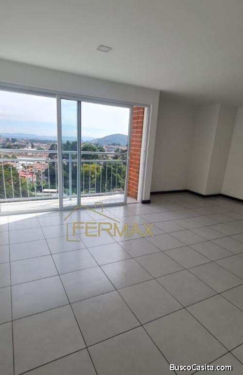 Alquilo apartamento con línea blanca,  en Edificio Museo San Mateo,  zona 7