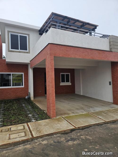 CASA EN RENTA, CONDOMINIO BOSQUES DE CAPELO CARRETERA  A EL SALVADOR 