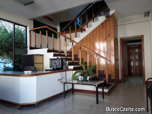 Bodegaoficina en zona 9