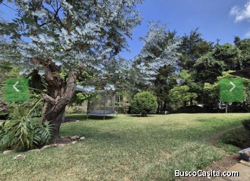 Casa en Venta en El Socorro de Carretera a El Salvador