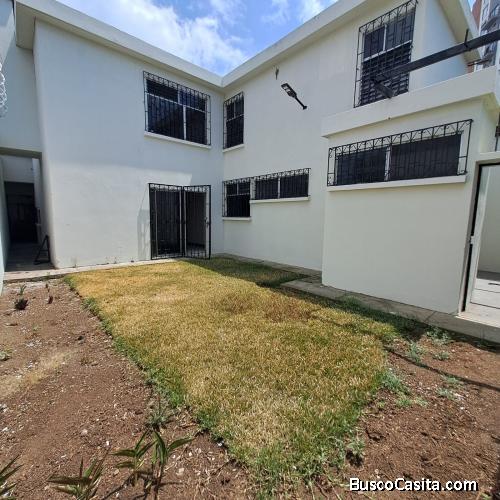 Casa en Venta conlonia el Carmen zona 12
