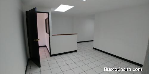 Oficina en Alquiler 100 metros Zona 9 