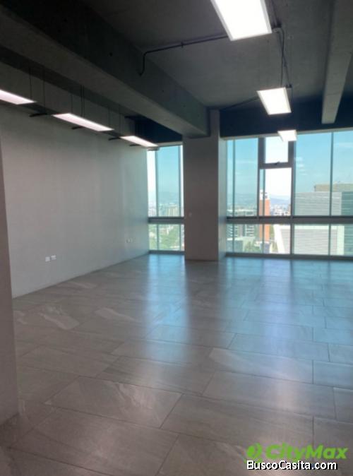  ¡OFERTA! Oficina en renta en Zona 15