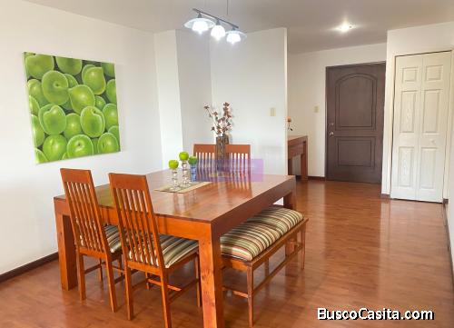 Apartamento Amoblado en Alquiler Zona 14, 2 Habitaciones, 104 m2, US$1,000