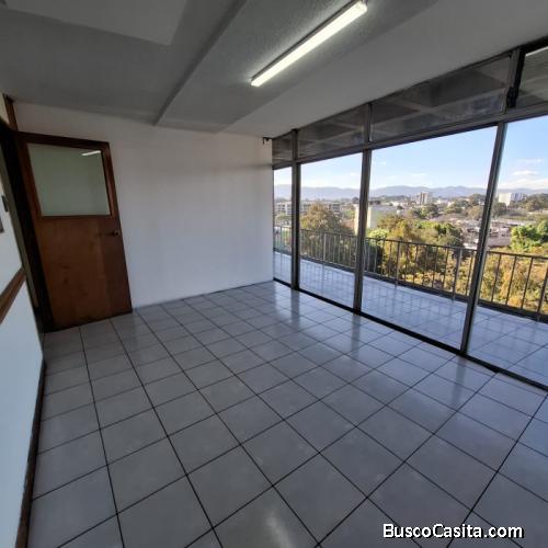 Oficina en Renta, de 250Mts. Zona 9 Edificio Etisa