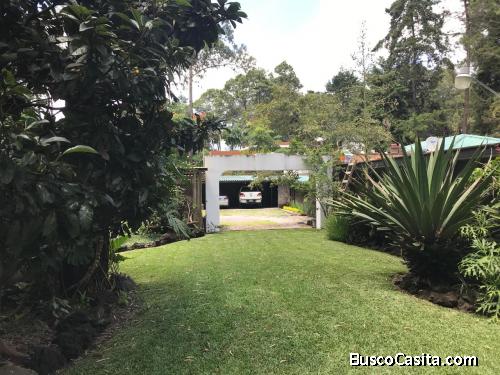 AMPLIA Y HERMOSA CASA EN ZONA 16