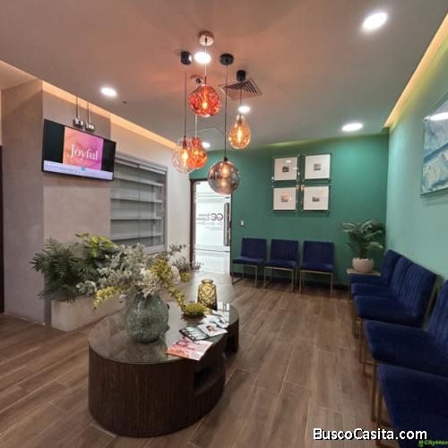 Oficina en venta zona 10