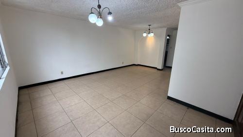 Vendo Casa en Residencial Mirador 2 Zona 11