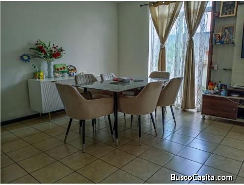Vendo Casa en Cañadas del Naranjo - Z.4 de Mixco 