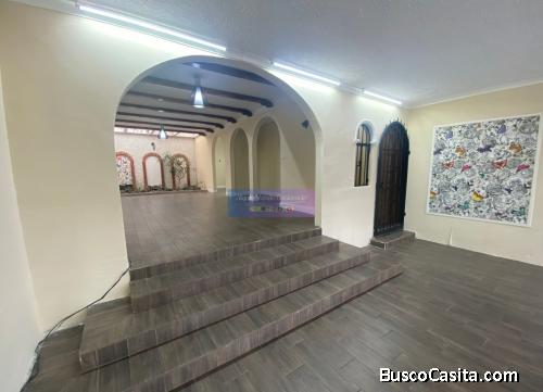 Casa Showroom Zona 10, 8 Ambientes, 320 m2, US$2,000